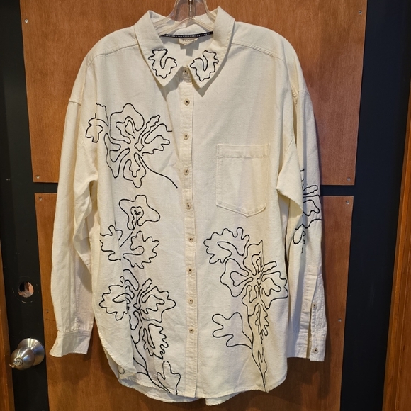 Pilcro Tops - Pilcro Casual Cream Shirt with Black Leaf Pattern